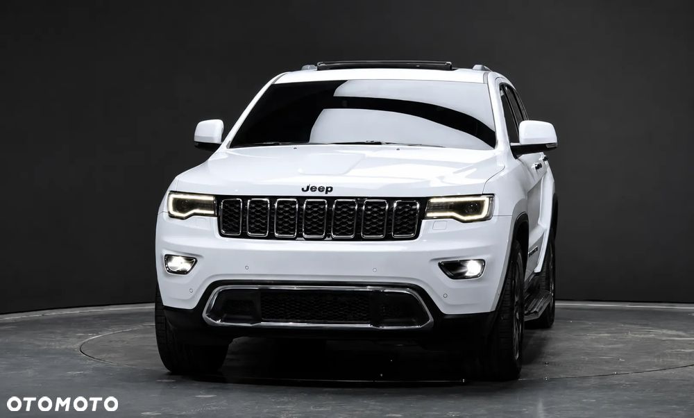 Jeep Grand Cherokee - 4