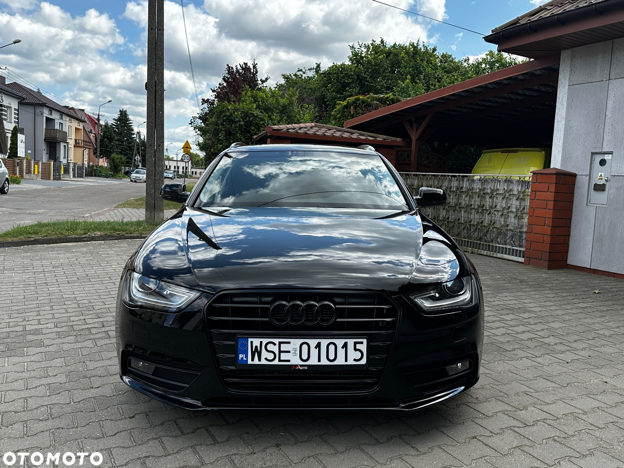 Audi A4 Avant 2.0 TDI DPF Ambiente - 3