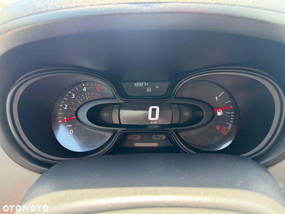 Renault Trafic - 31