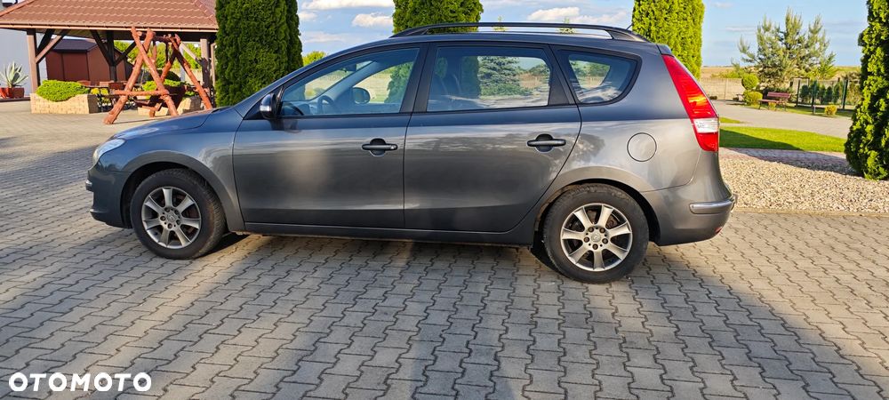 Hyundai i30 i30cw 1.6 Edition Plus - 2