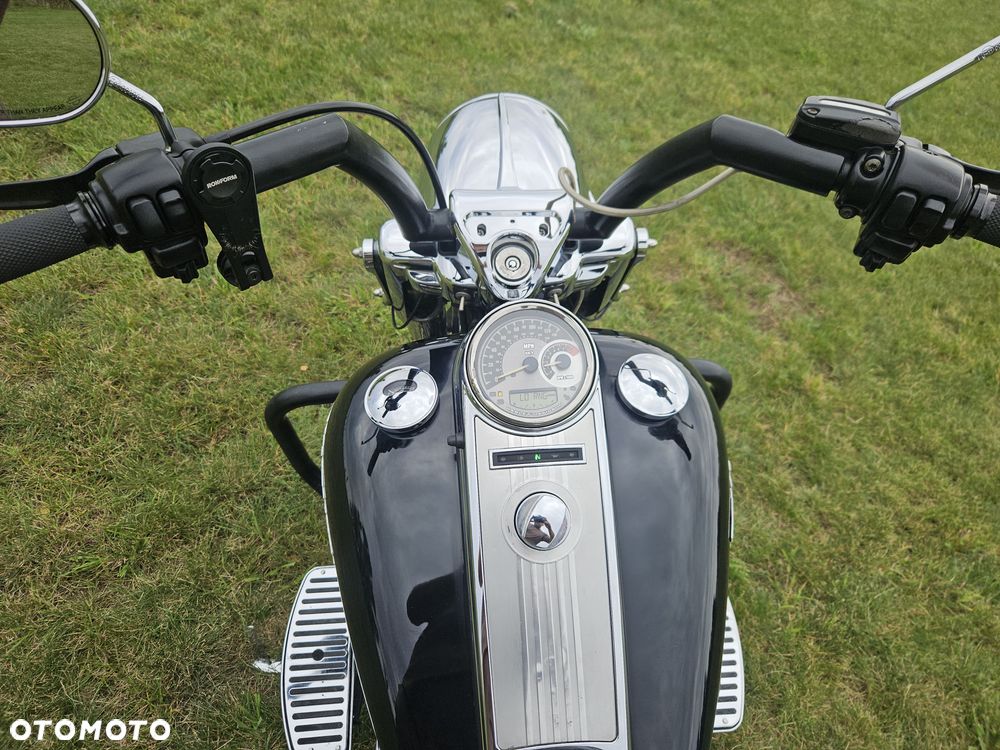 Harley-Davidson Touring Road King - 9