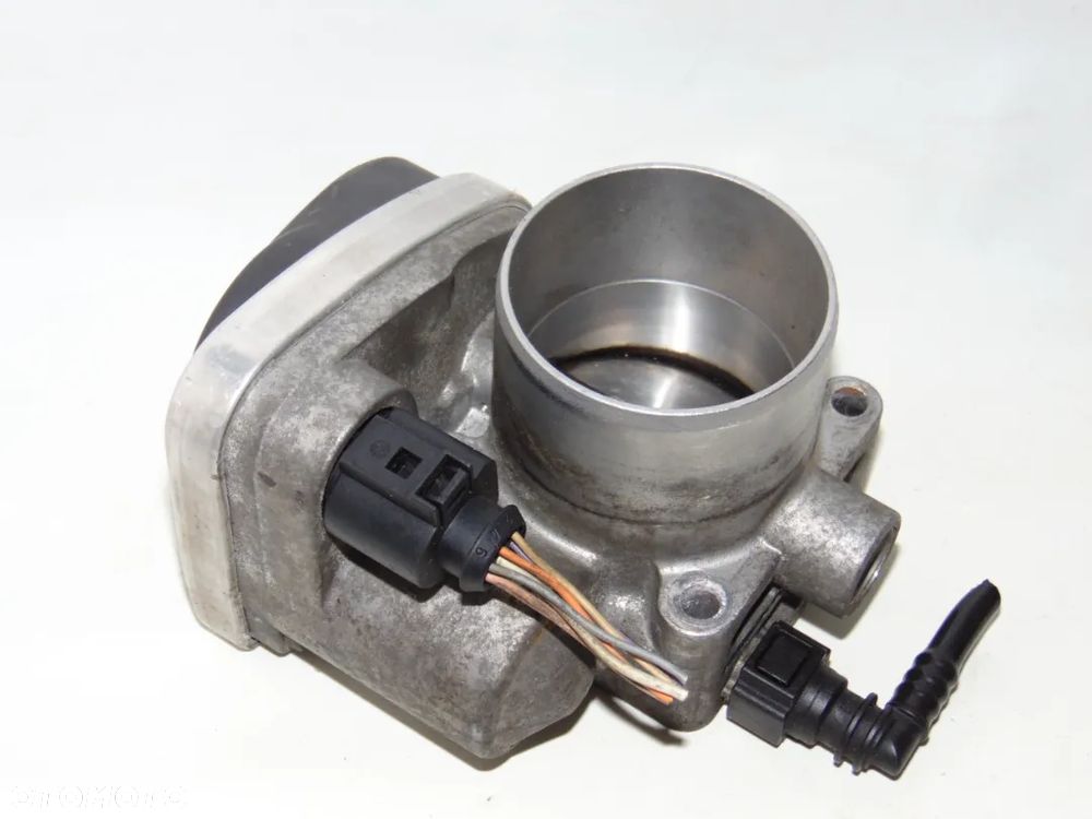 ORYGINAŁ przepustnica 8200190230 8200171134B Renault Modus Clio Megane Scenic 2 II benzyna 1.4 1.6 - 1