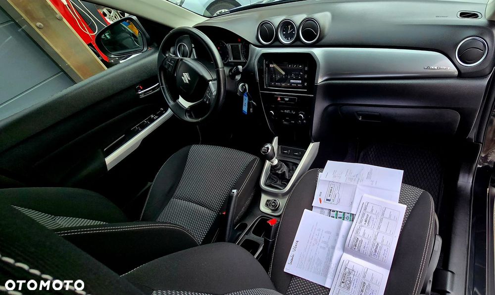 Suzuki Vitara 1.6 DDiS (4x4) Allgrip Comfort - 34