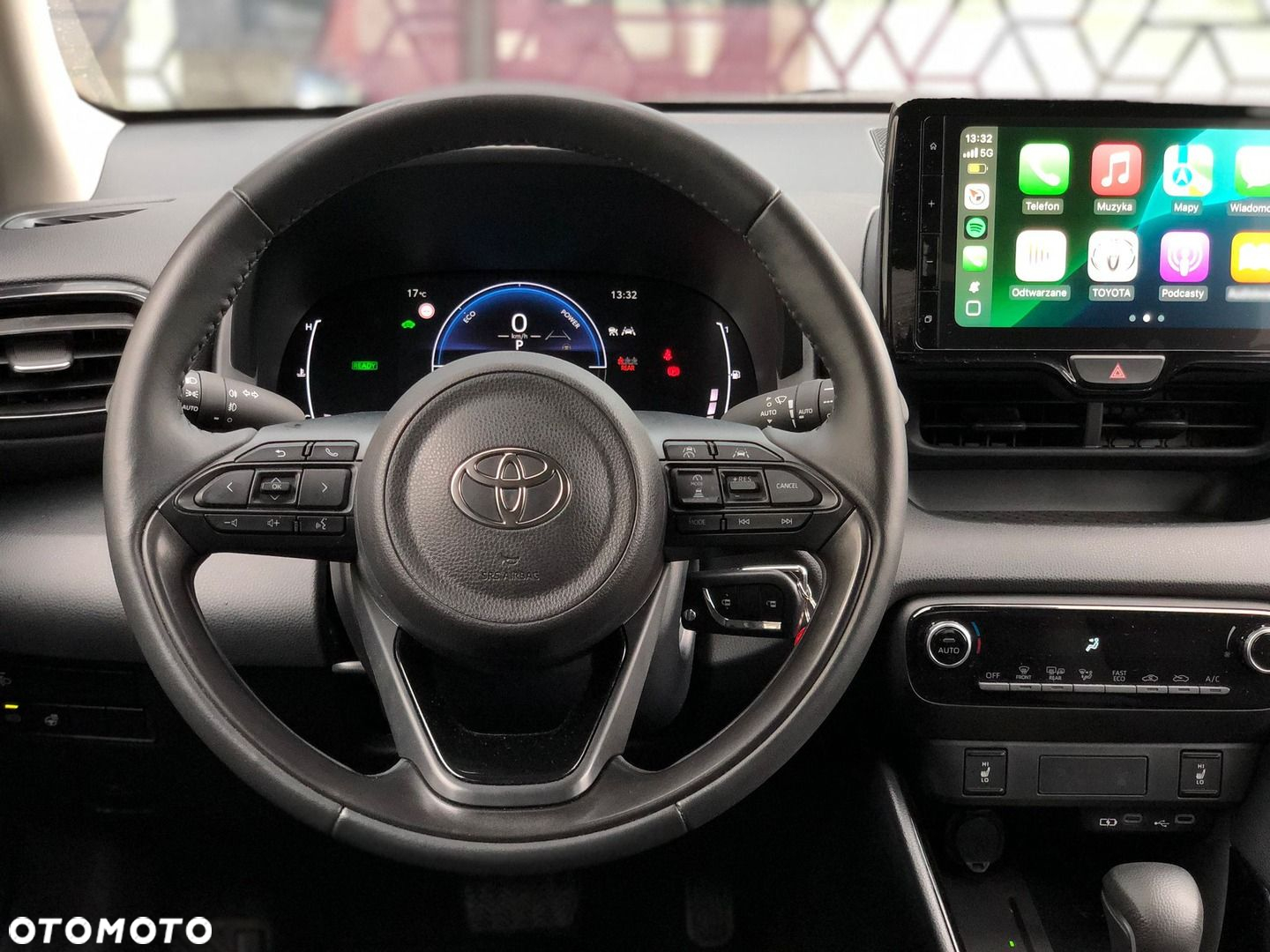 Toyota Yaris - 14