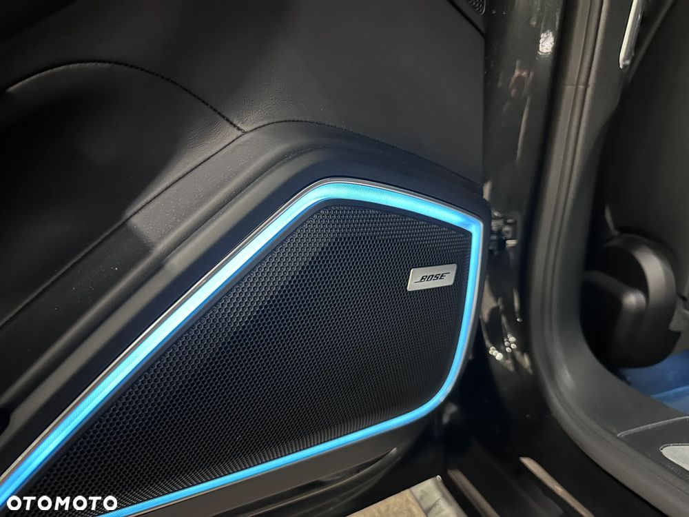 Porsche Panamera - 22