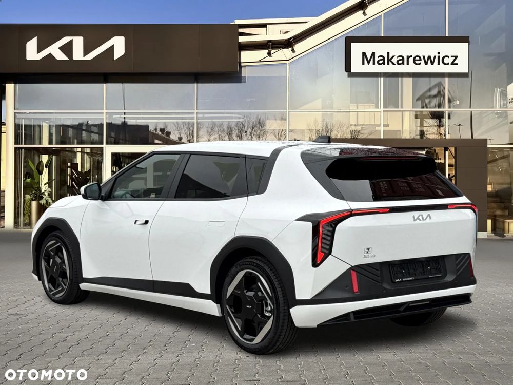 Kia EV4 - 3