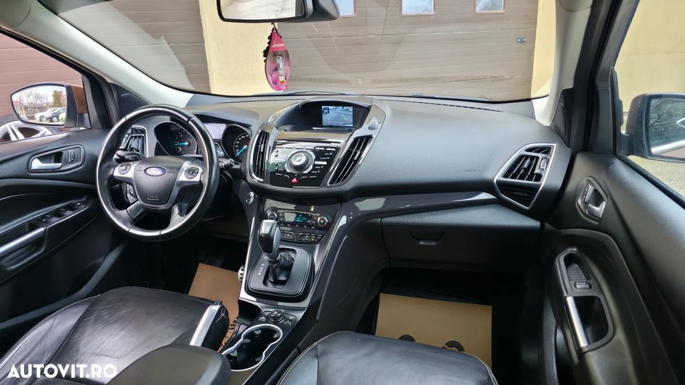 Ford Kuga 2.0 TDCi 4x4 Aut. Individual - 6