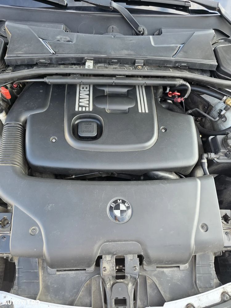 BMW Seria 1 120d - 12