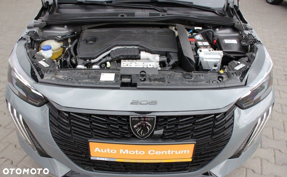 Peugeot 208 - 15
