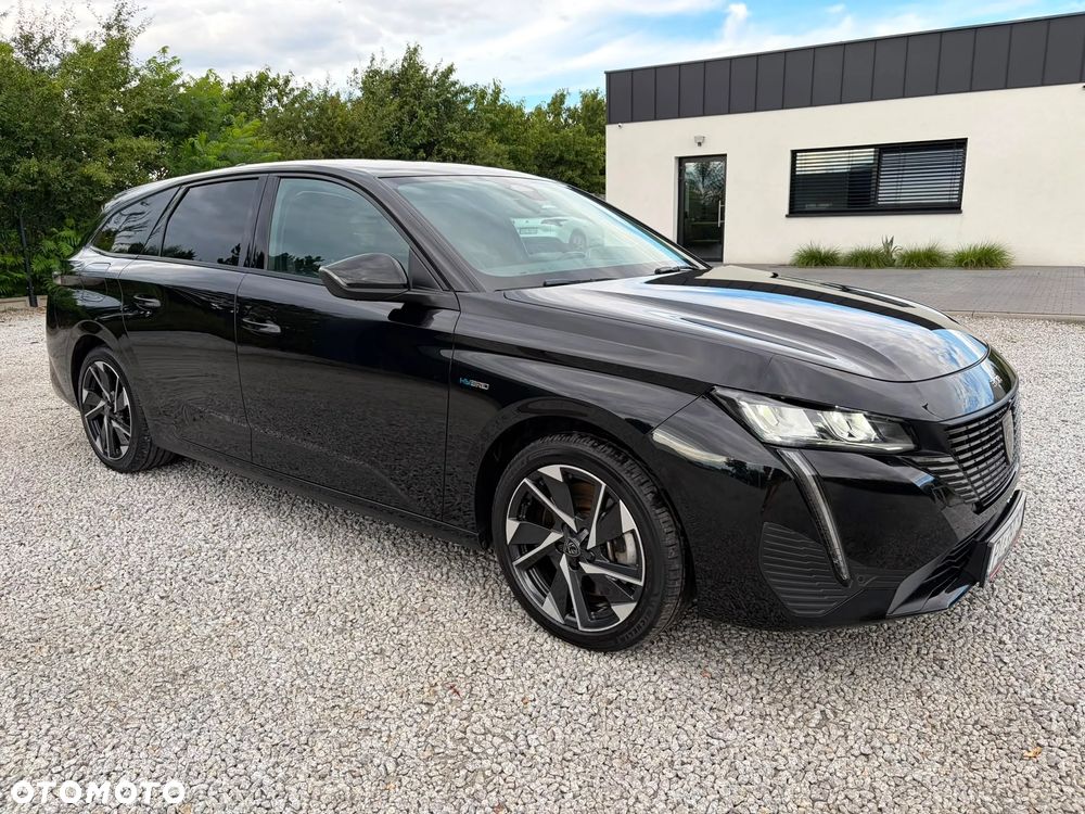 Peugeot 308 1.6 Hybrid PHEV Allure Pack EAT8 - 17