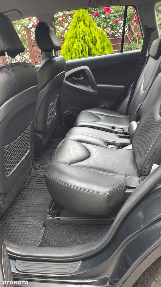 Toyota RAV4 2.2 D-4D Prestige - 7