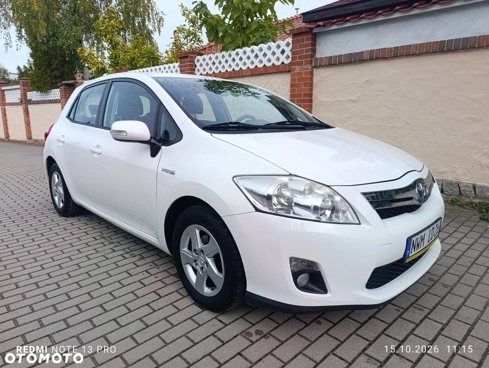 Toyota Auris 2011 photo 5