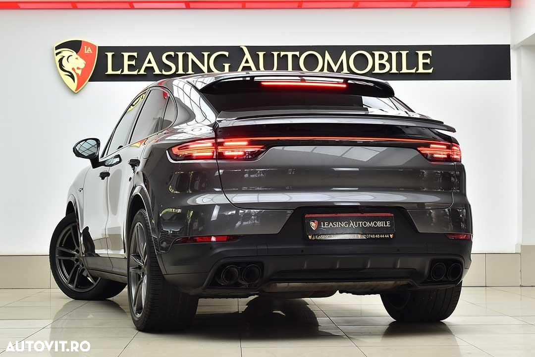 Porsche Cayenne Coupe E-Hybrid Tiptronic S Platinum Edition - 8