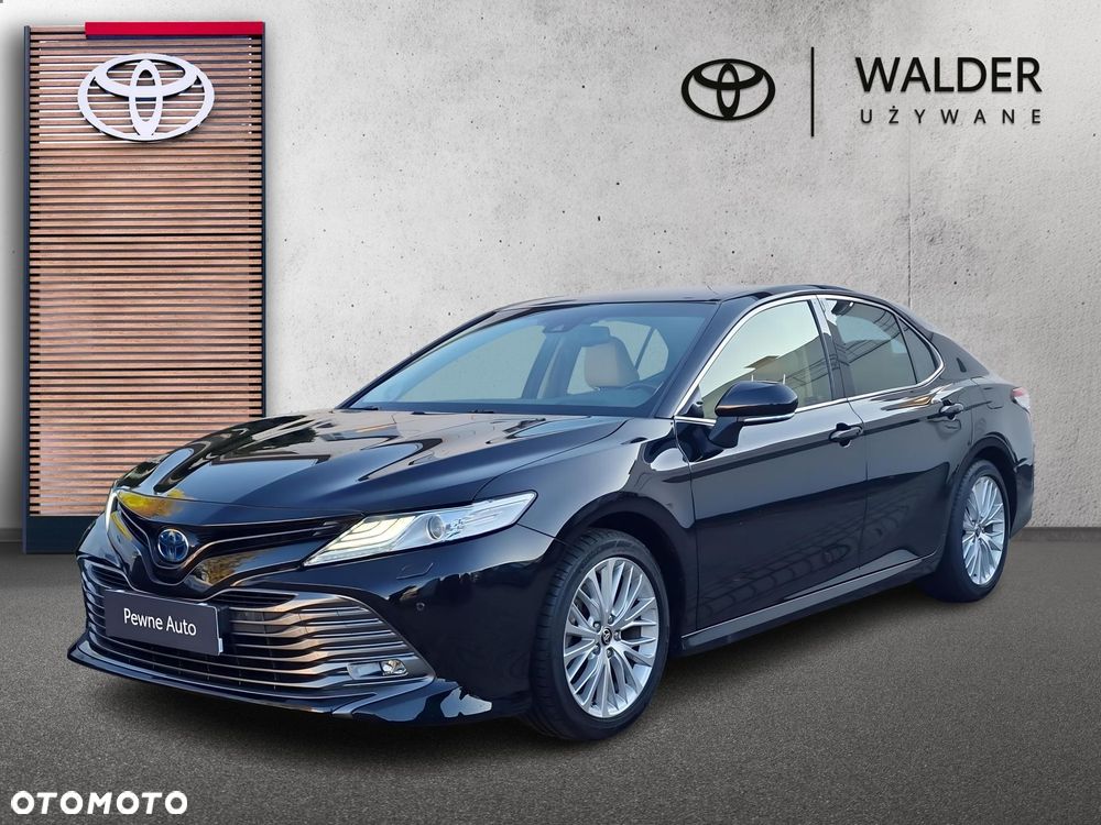 Toyota Camry 2.5 Hybrid Executive CVT - 1
