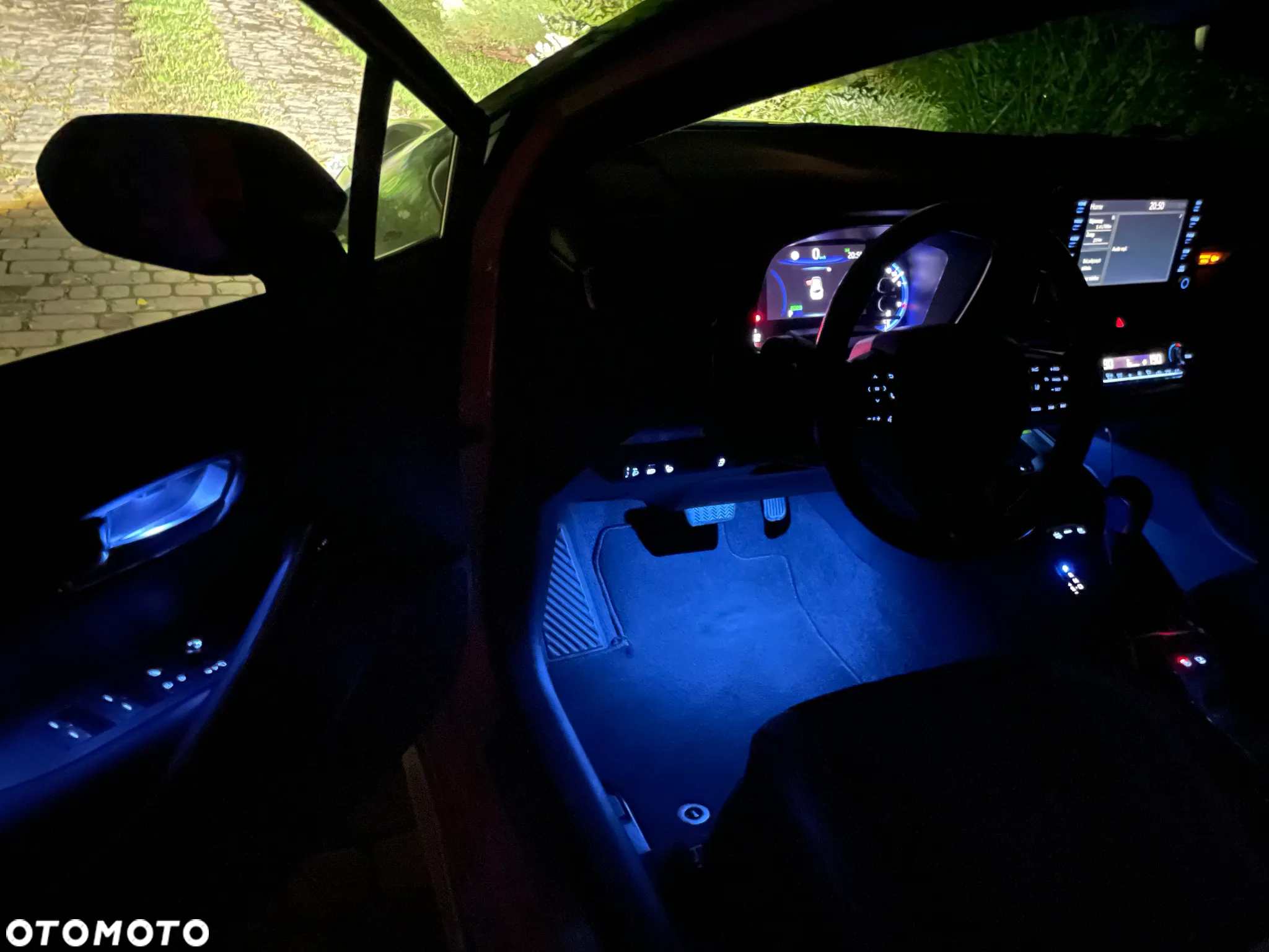 Toyota Corolla - 8