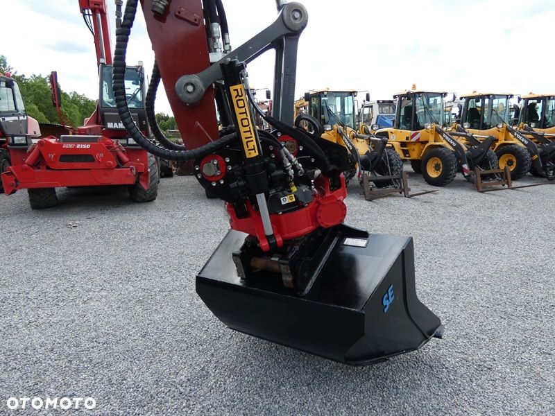 Liebherr A914 Compact / ROTOTILT / Idealny Stan / Z Niemiec / - 24