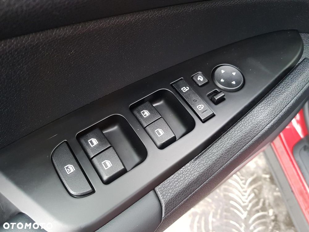 Kia Sportage 1.6 T-GDI M 2WD DCT - 22