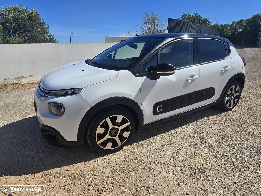 Citroën C3 1.2 PureTech Shine - 2