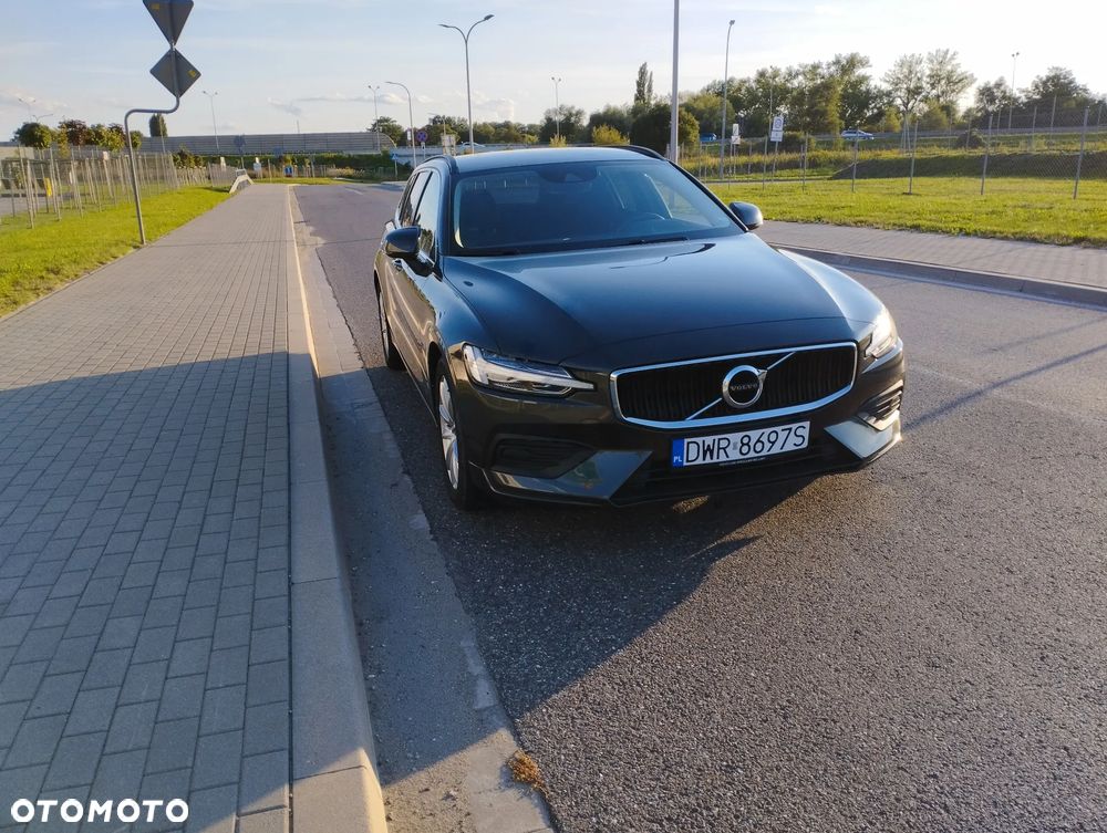 Volvo V60 B3 B Momentum - 7