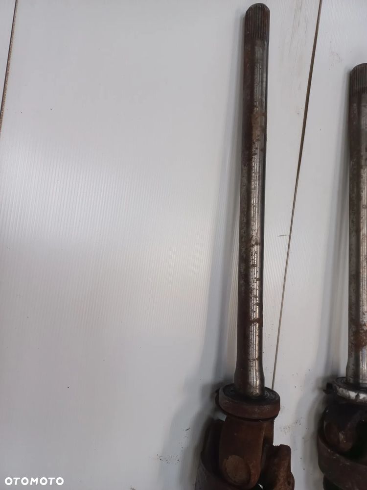 Części Renault 106.54,110.54,120.54,133.54,145.54,155.54 Półoś,krzyżak Z32,Z29,układ planetarny,kosz,zwolnica,pokrywa,bieżnia,obudowa 7700609283,Opryskiwacz Matrot satelita 18z,koło zębate  układu planetarnego 52z ATAK kołoataku wałek ataku 9x34  obudowa mostu reference,zwrotnica,łoże,podpora mostu,kołyska - 9