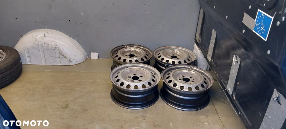 Mercedes-Benz VITO - 28