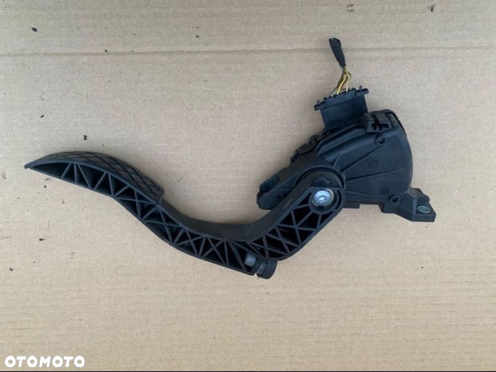 8E1723523 Potencjometr pedał gazu audi a4 b6 - 2