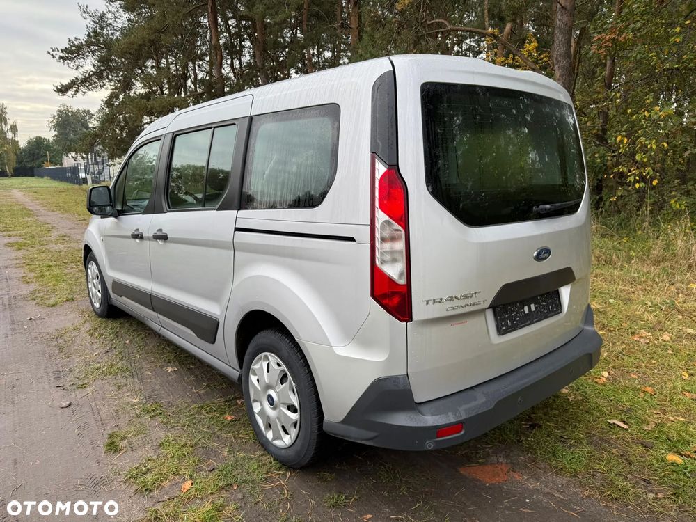 Ford Transit Connect - 4