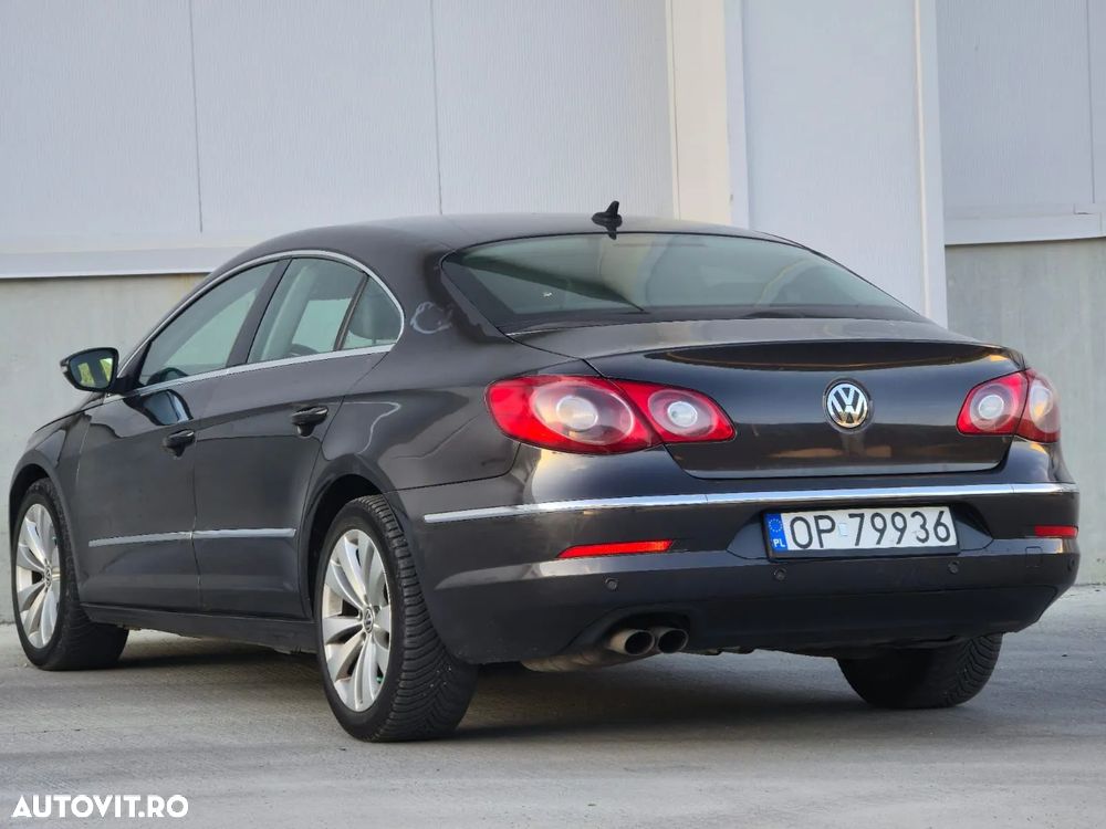 Volkswagen Passat CC 2.0 TDI DSG Individual - 4