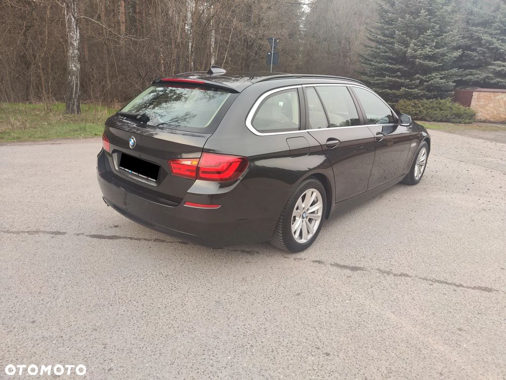 BMW Seria 5 520d Luxury Line - 3