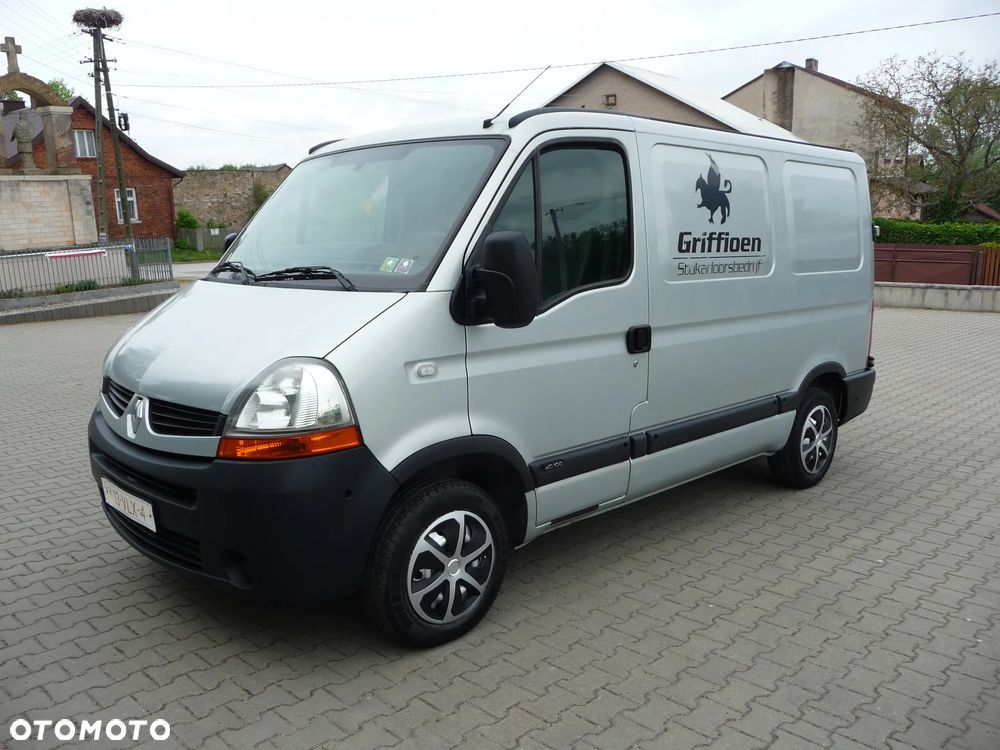 Renault Master - 1