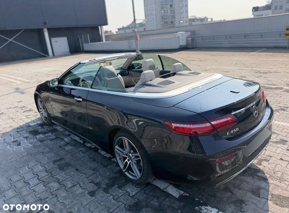Mercedes-Benz Klasa E 450 4-Matic 9G-TRONIC - 32
