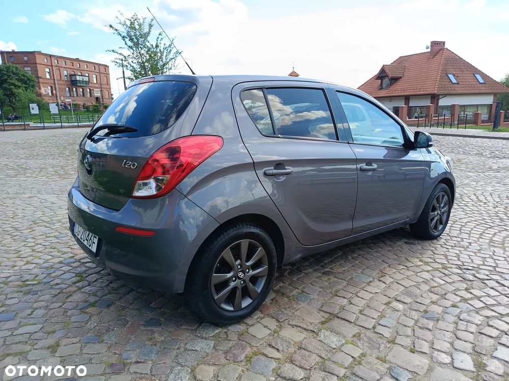 Hyundai i20 - 3
