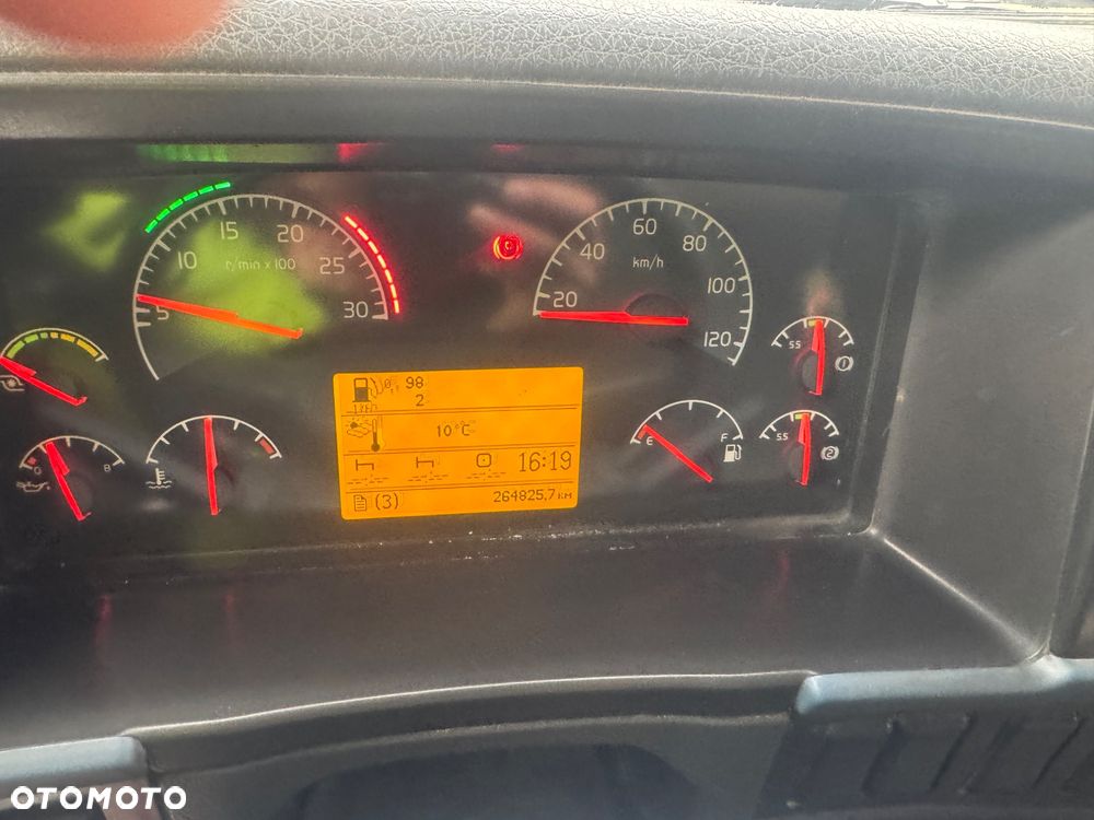 Volvo - 7