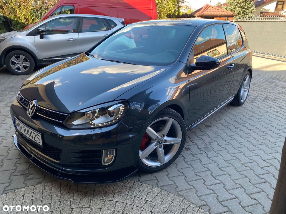 Volkswagen Golf 2.0 TDI GTD DSG - 1