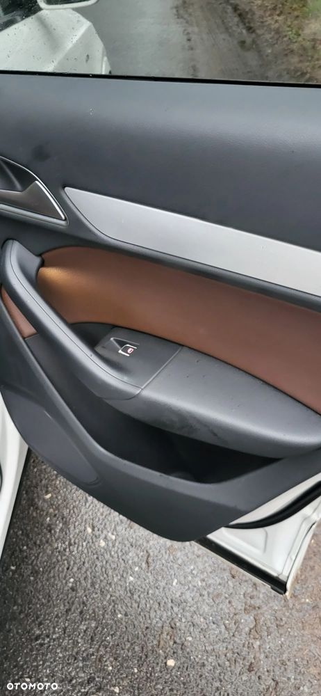 Audi Q3 40 TFSI Quattro S-Line S tronic - 13