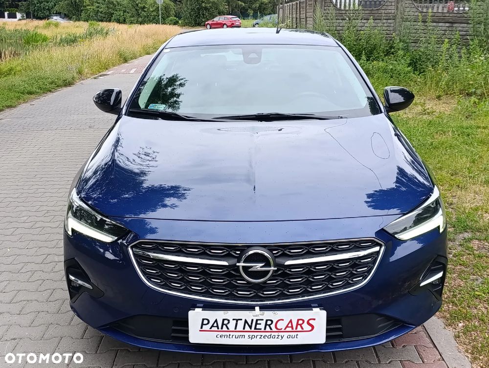 Opel Insignia 2.0 T Elegance S&S - 3