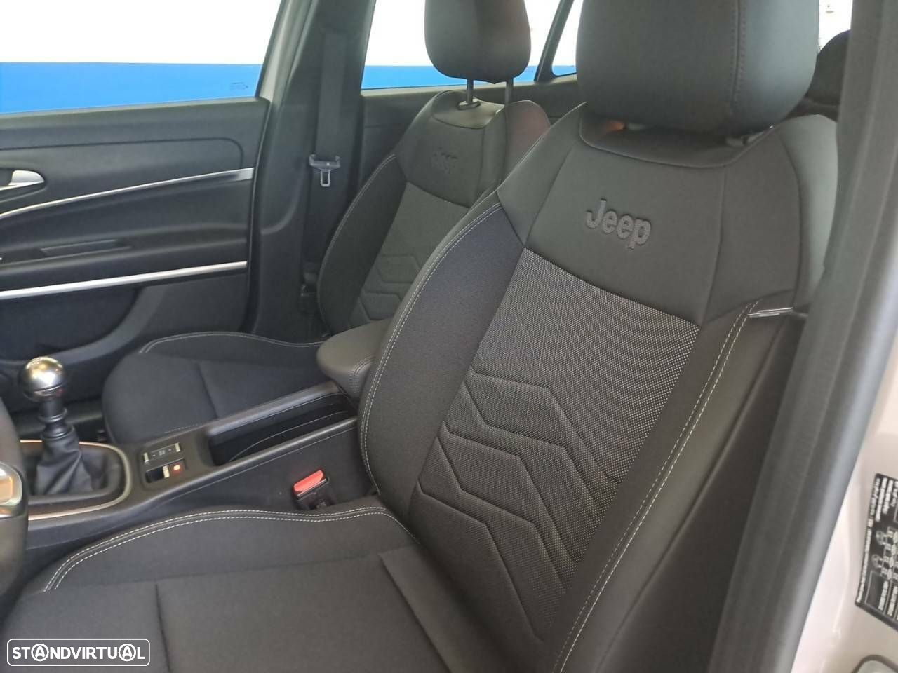 Jeep Avenger 1.2 GSE T3 Altitude - 9