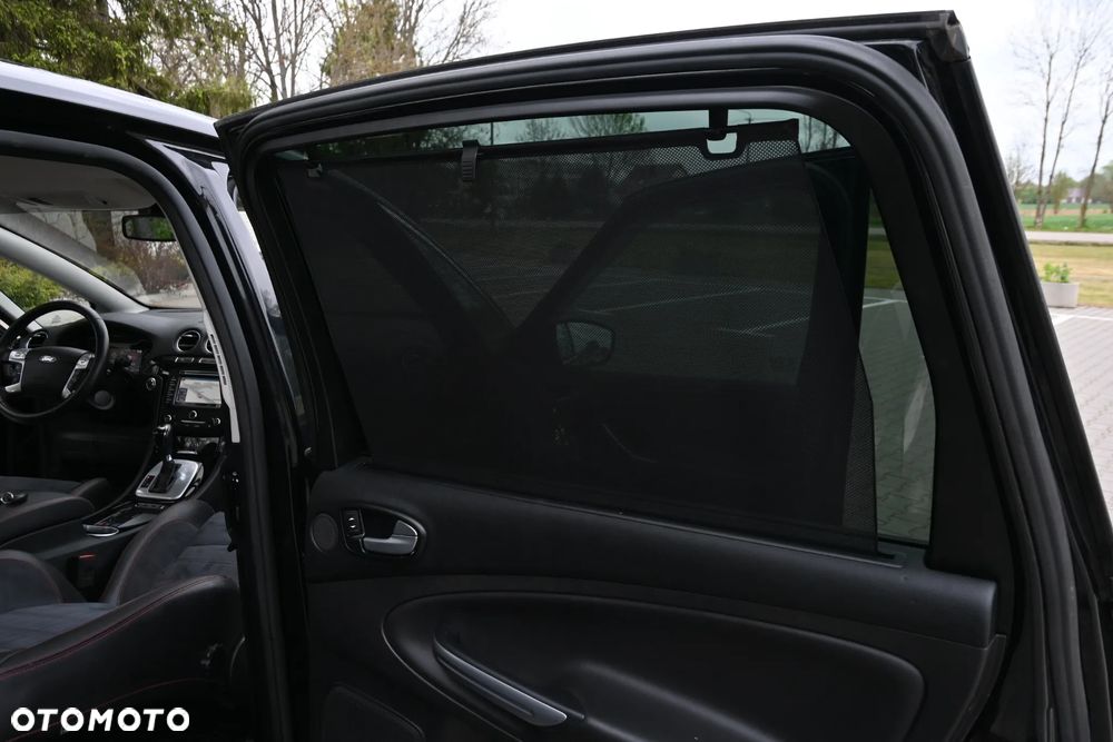 Ford S-Max 2.0 EcoBoost ST-Line - 26