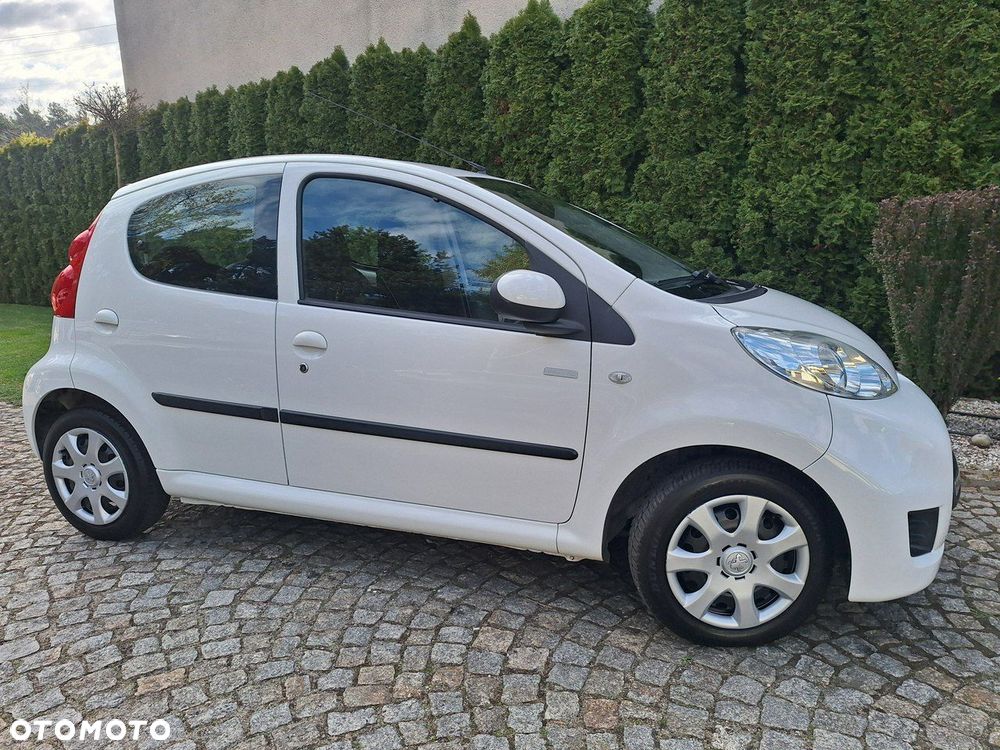 Peugeot 107 70 Millesim 200 - 27