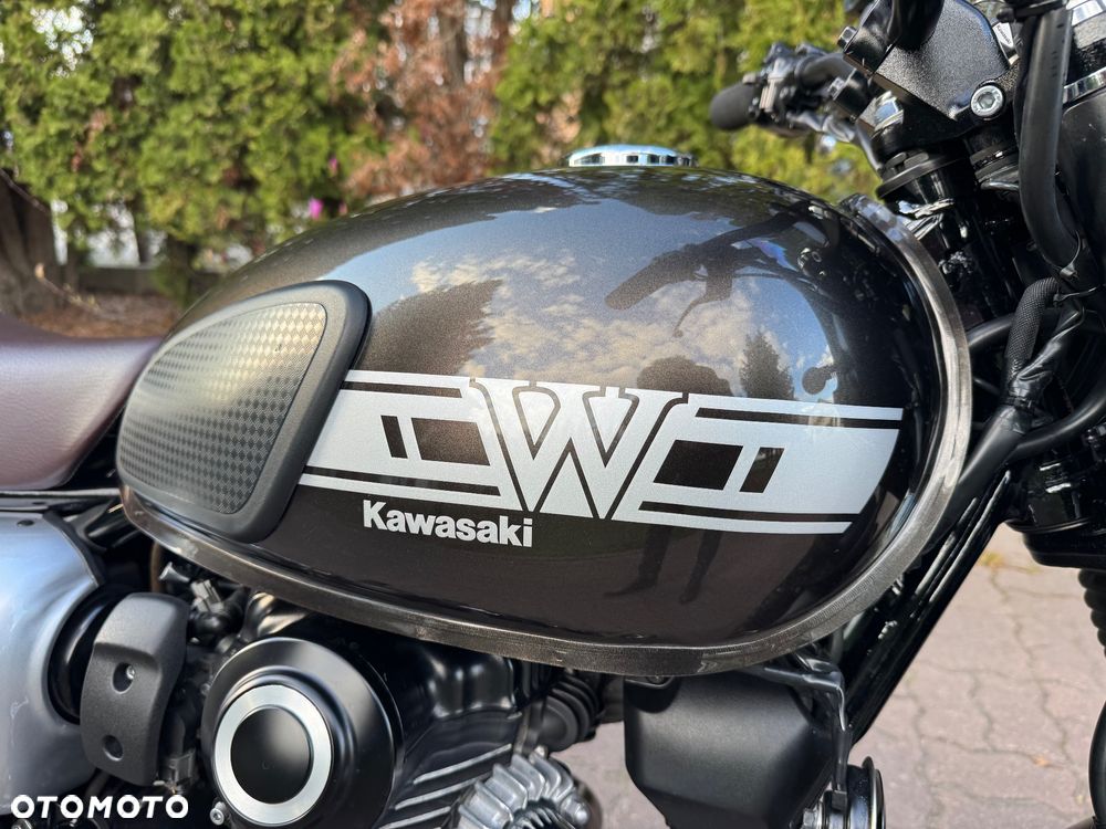 Kawasaki Inny - 22