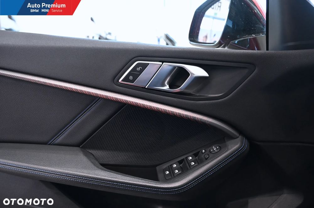 BMW Seria 2 218i - 10