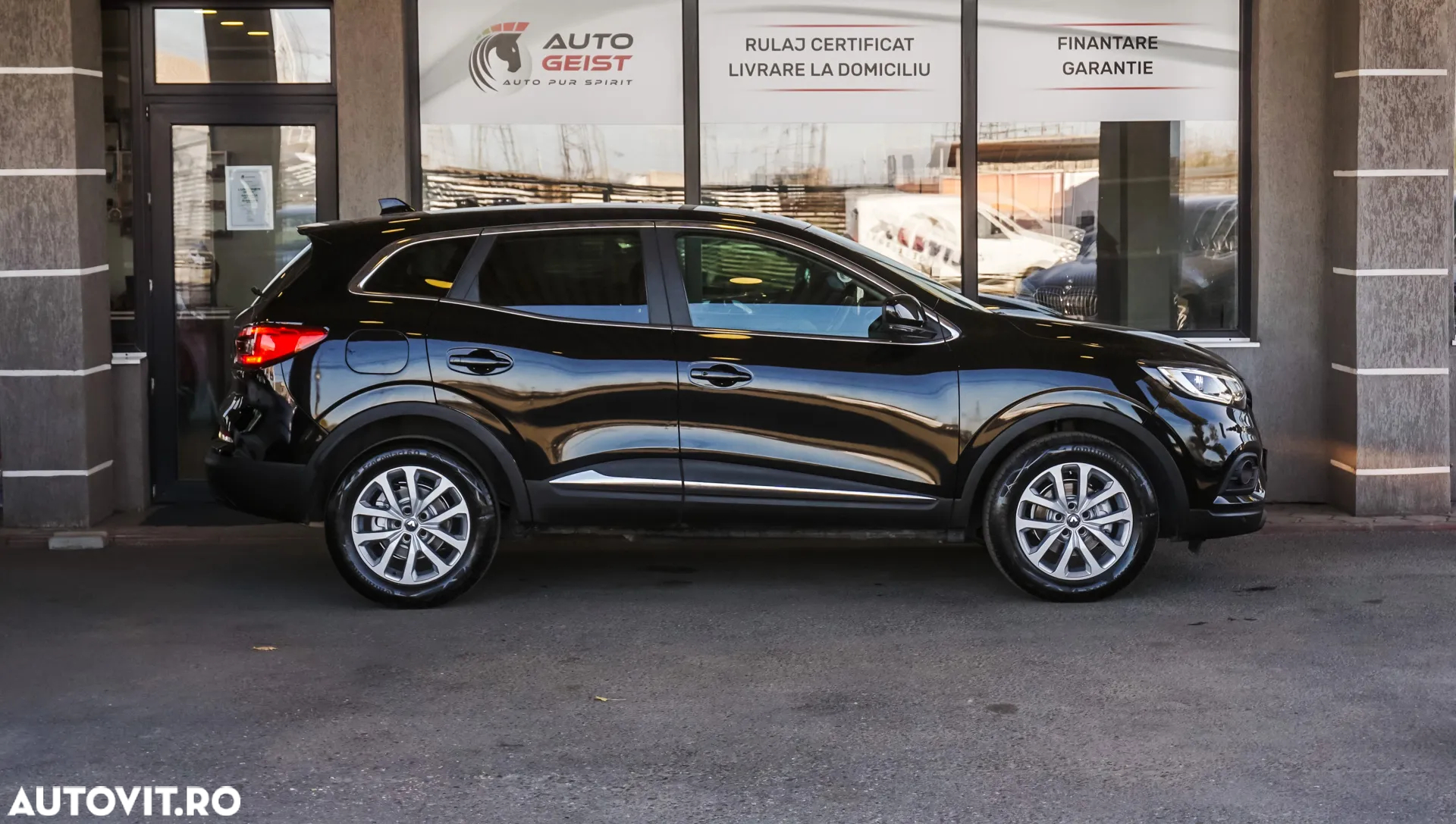 Renault Kadjar TCe EDC GPF Intens - 4