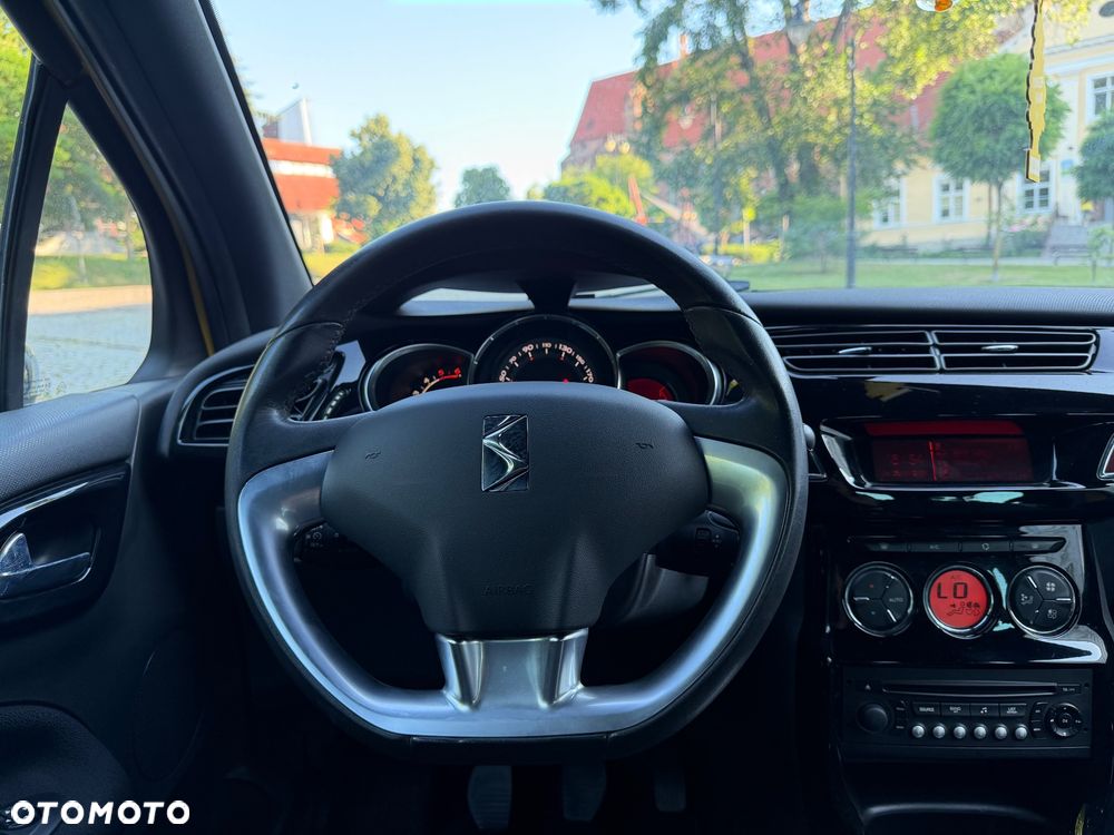 Citroën DS3 HDi 90 FAP SoChic - 9