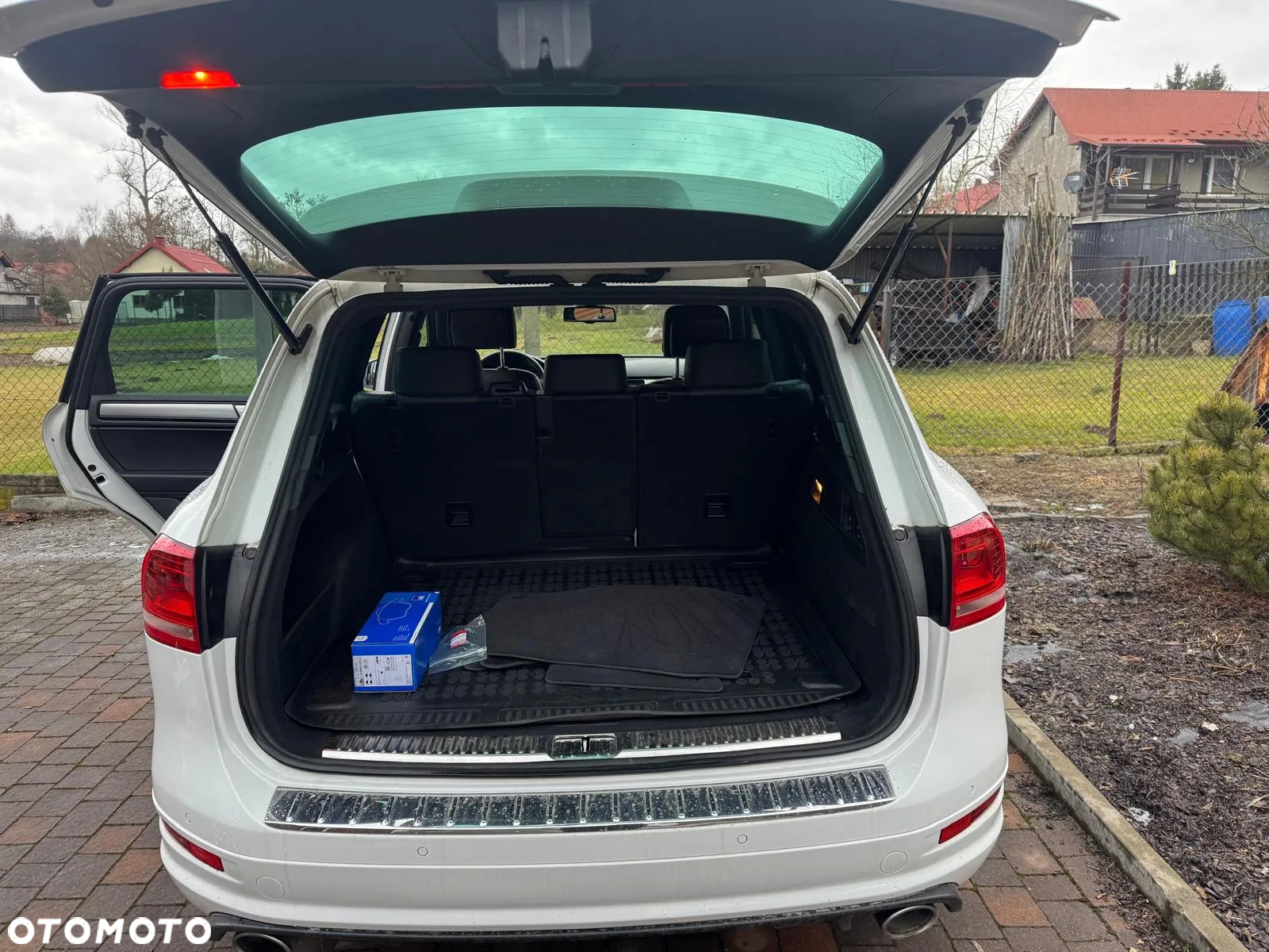 Volkswagen Touareg 3.0 V6 TDI BMT R-Style - 9