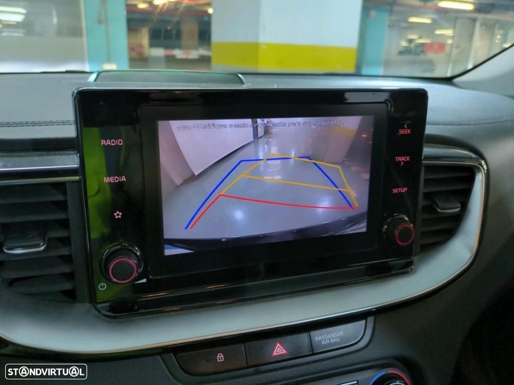 Kia XCeed - 6