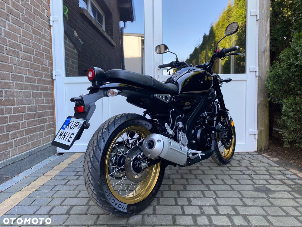 Yamaha XSR - 3