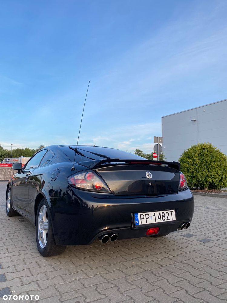 Hyundai Coupe - 3
