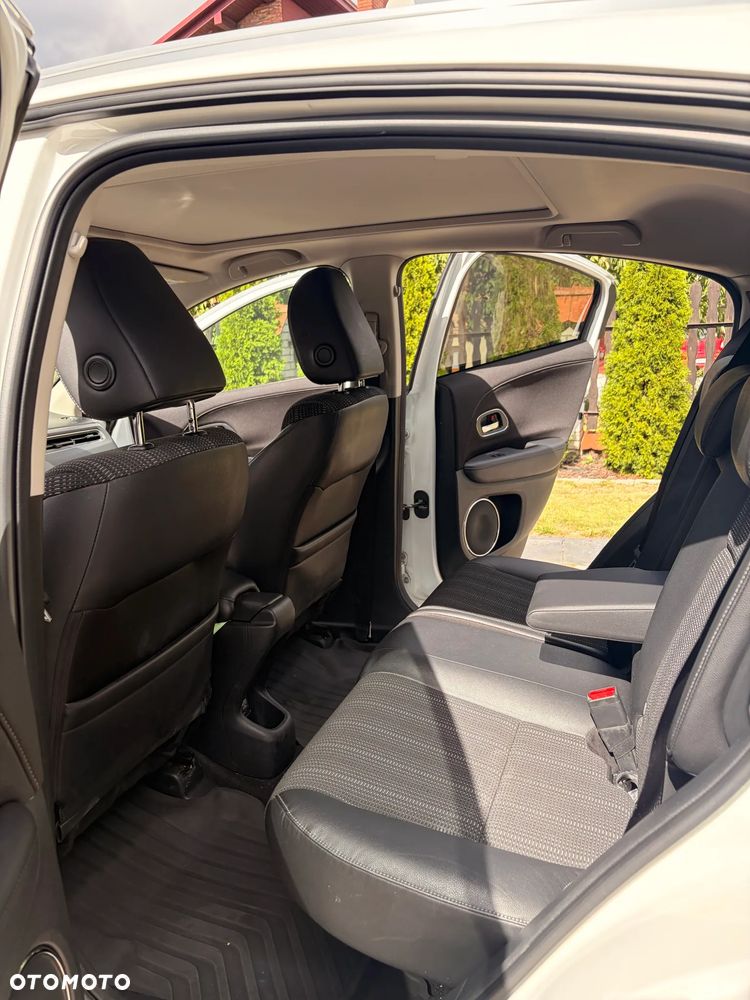 Honda HR-V 1.5 Executive (ADAS) CVT - 24