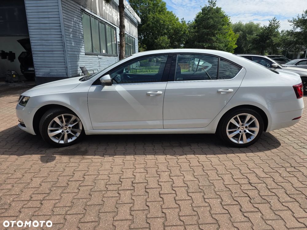 Skoda Octavia 1.5 TSI ACT Style - 6