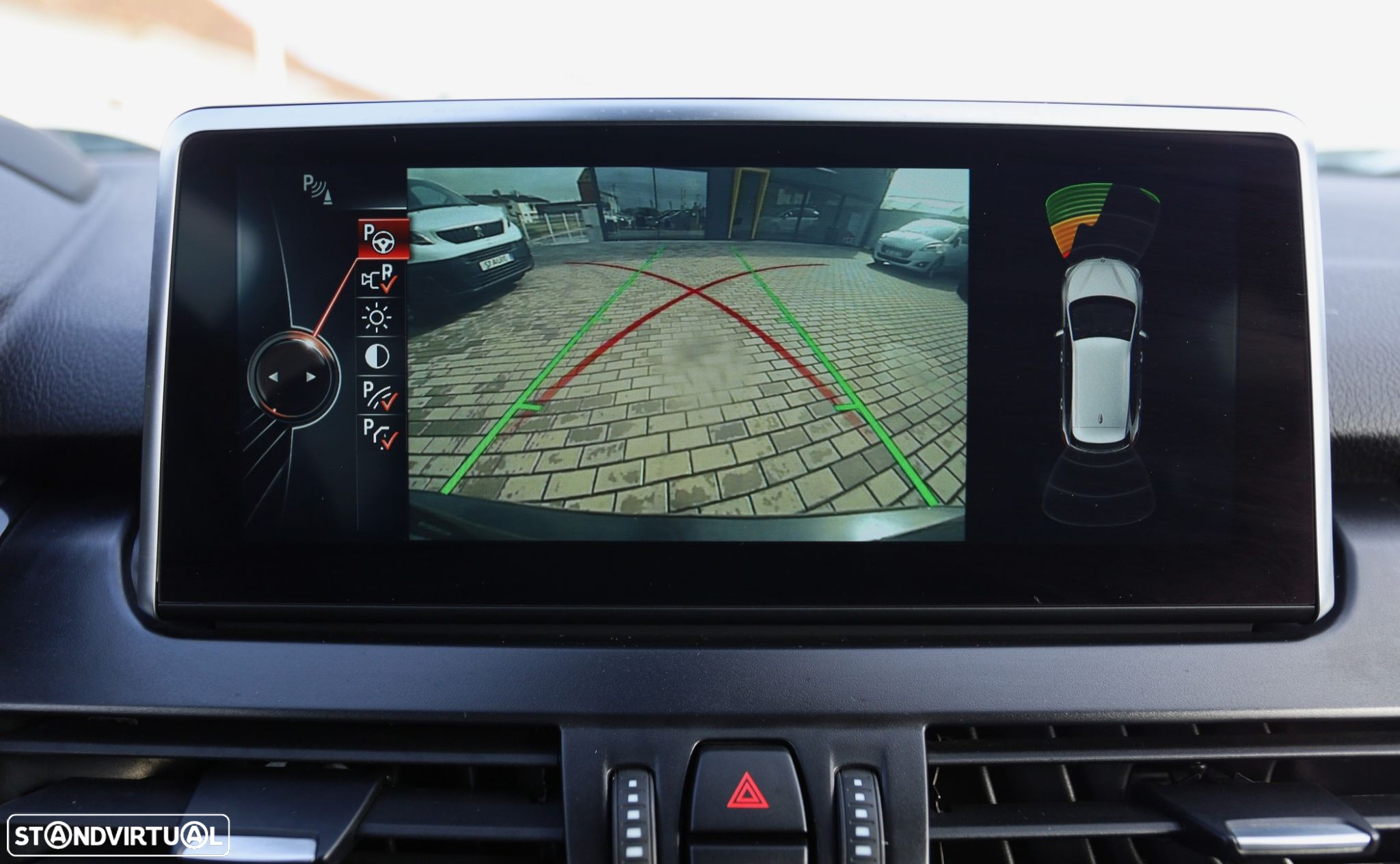 BMW 218 Active Tourer d Line Luxury Auto - 15